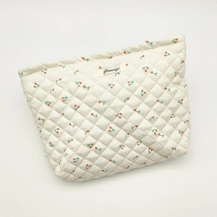 Grande Trousse de toilette Matelassée Cerise