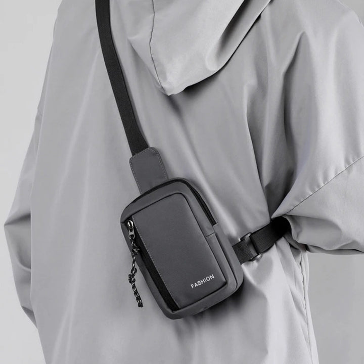 Petit Sac Bandoulière pour Téléphone Portable Homme, porté sur le dos