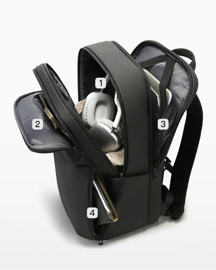 rangements internes du sac à dos BANGE avec casque et accessoires
