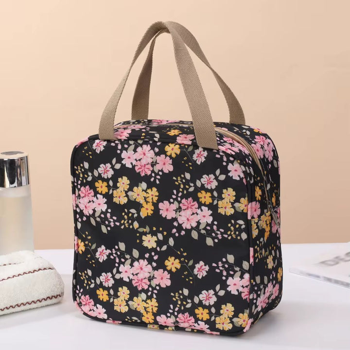Vue arrière du Vanity Motifs Japonais Sakura avec imprimé floral japonais sur tissu imperméable.